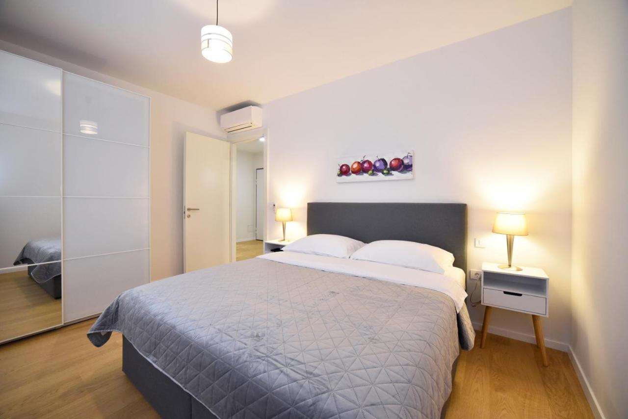Ophelia Apartment With Parking ซาเกร็บ ภายนอก รูปภาพ
