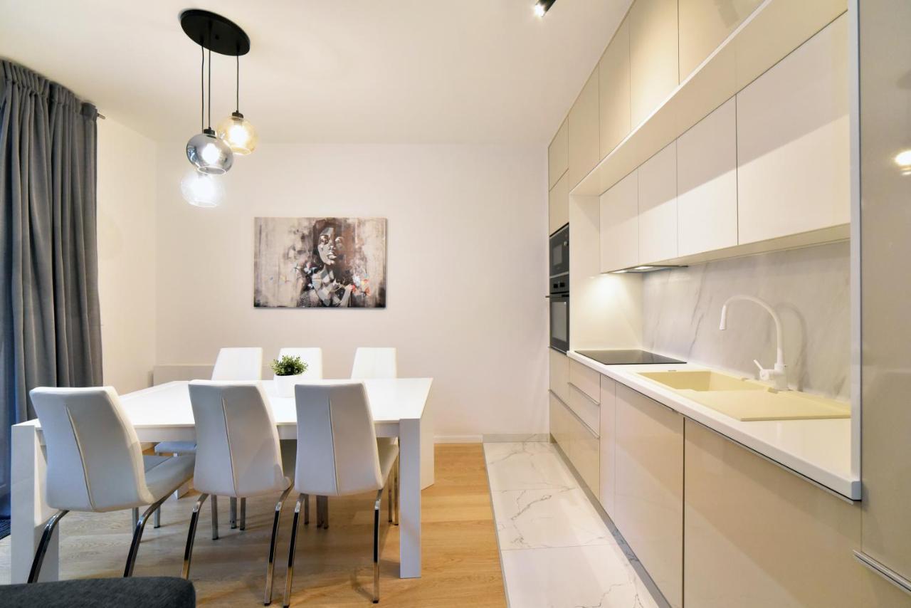 Ophelia Apartment With Parking ซาเกร็บ ภายนอก รูปภาพ